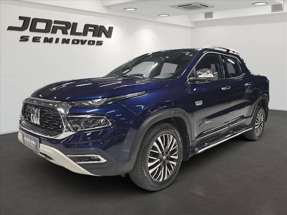 FIAT TORO 2.0 16V TURBO DIESEL RANCH 4WD AT9 FIAT TORO 2.0 16V TURBO DIESEL RANCH 4WD AT9